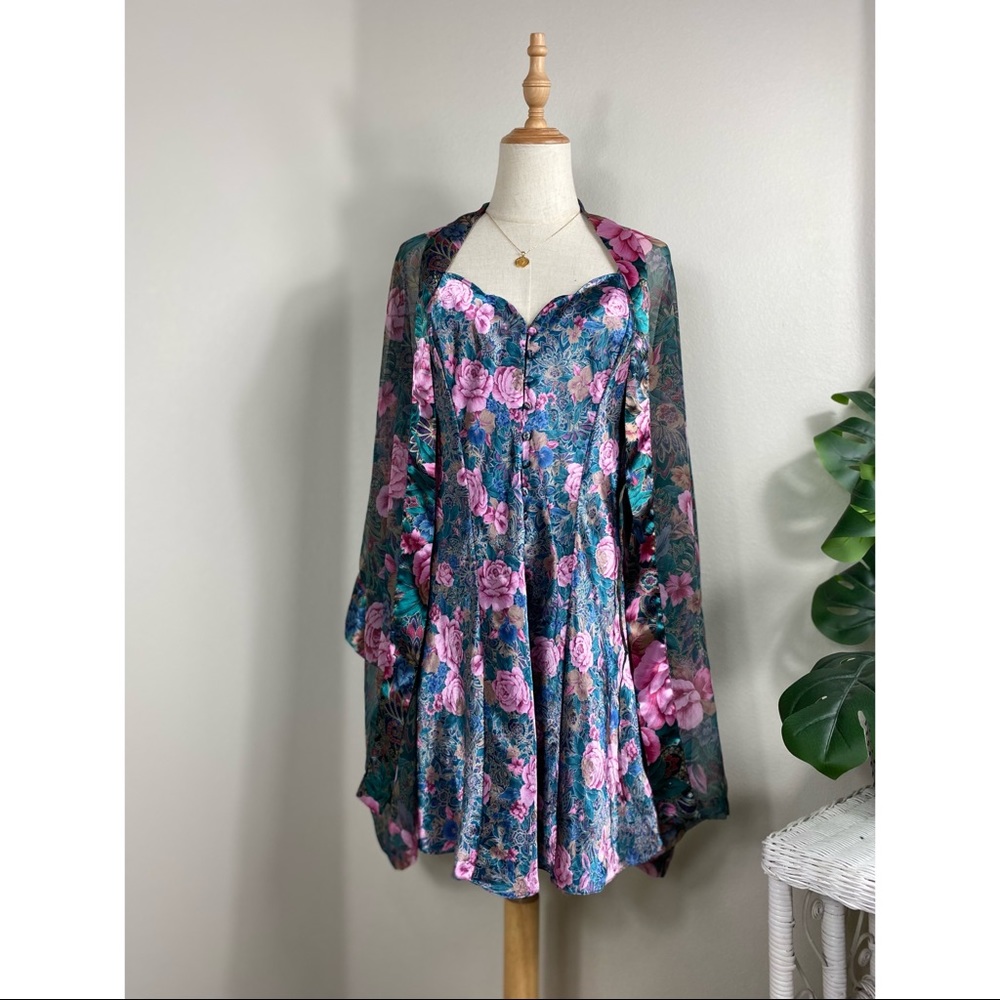 Vintage 80s Victoria Secret floral robe slip set